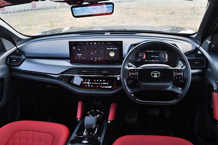 Tata Safari interior — Flagship cockpit